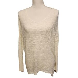 Miracle knit sweater‎